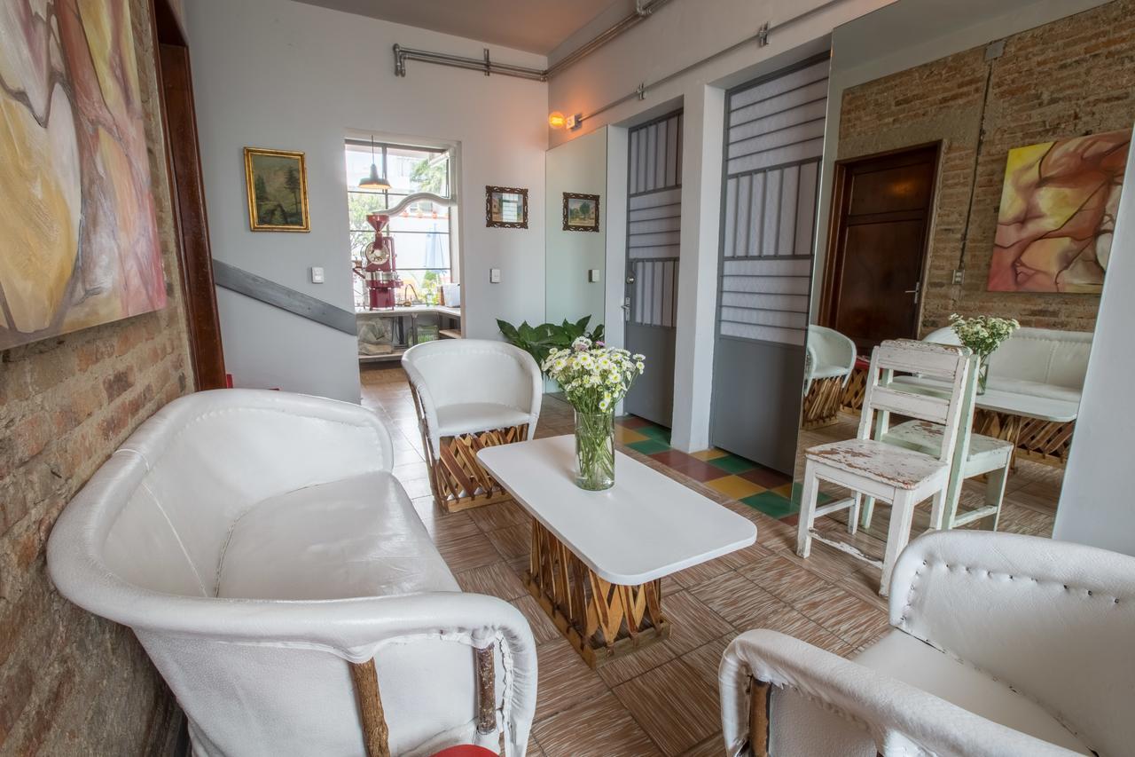 Casa Bruselas 2 과달라하라 외부 사진